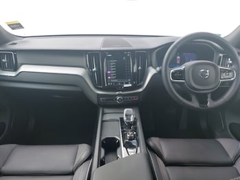 Used Volvo XC60 2024 for sale - 76254370: Photo 2