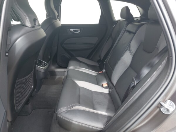 Used Volvo XC60 2024 for sale - 76254370: Photo 6