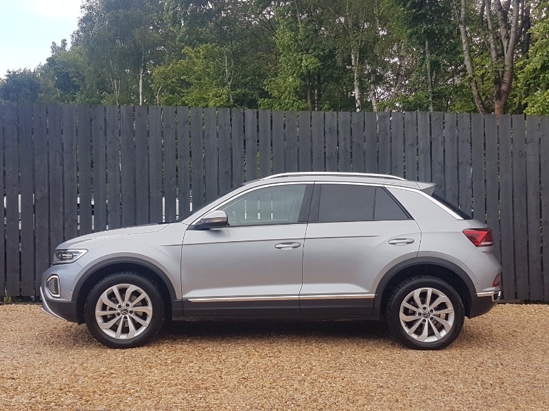Used Volkswagen T-Roc 2024 for sale - 76708658: Photo 4