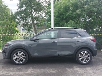 Used Kia Stonic 2023 for sale - 78872586: Photo