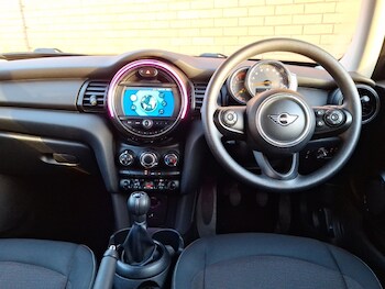 Used MINI Hatch 2020 for sale - 77424022: Photo