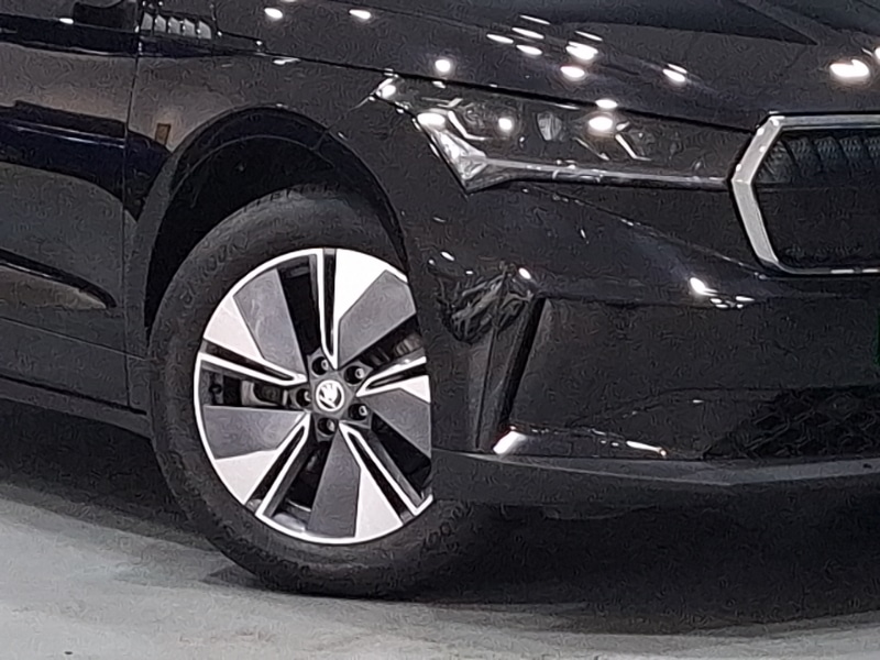 Used Skoda Enyaq 2024 for sale - 76532879: Photo 9