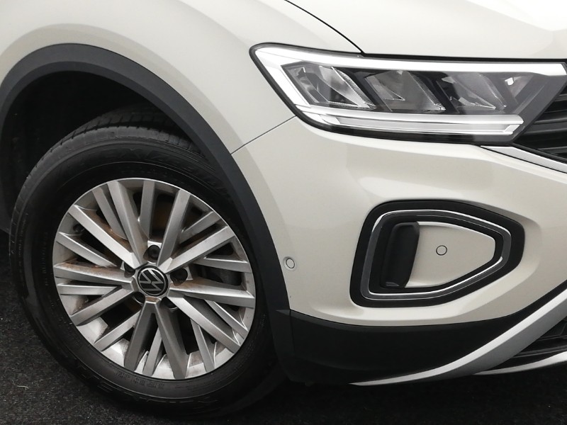 Used Volkswagen T-Roc 2023 for sale - 76778826: Photo 9