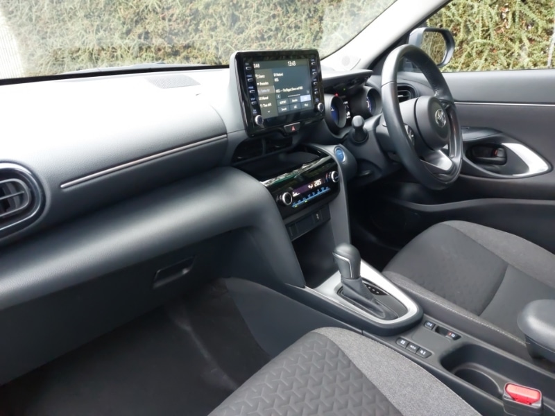 Used Toyota Yaris Cross 2022 for sale - 77761997: Photo 5