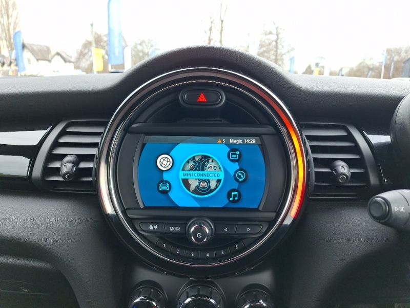 Used MINI Convertible 2020 for sale - 78041554: Photo 12