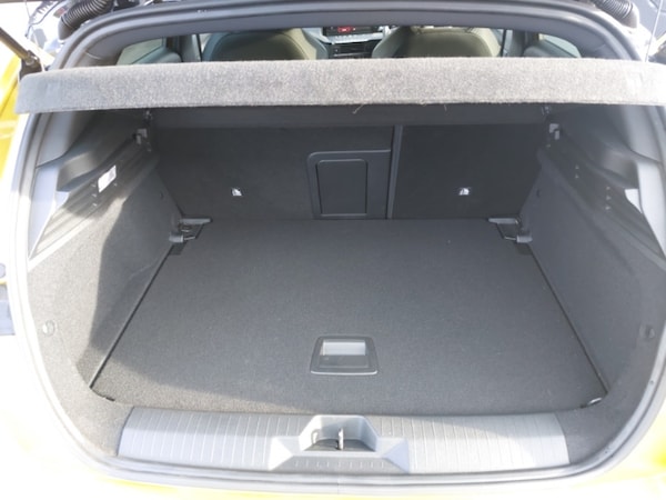 Used Vauxhall Astra 2022 for sale - 76237788: Photo 8