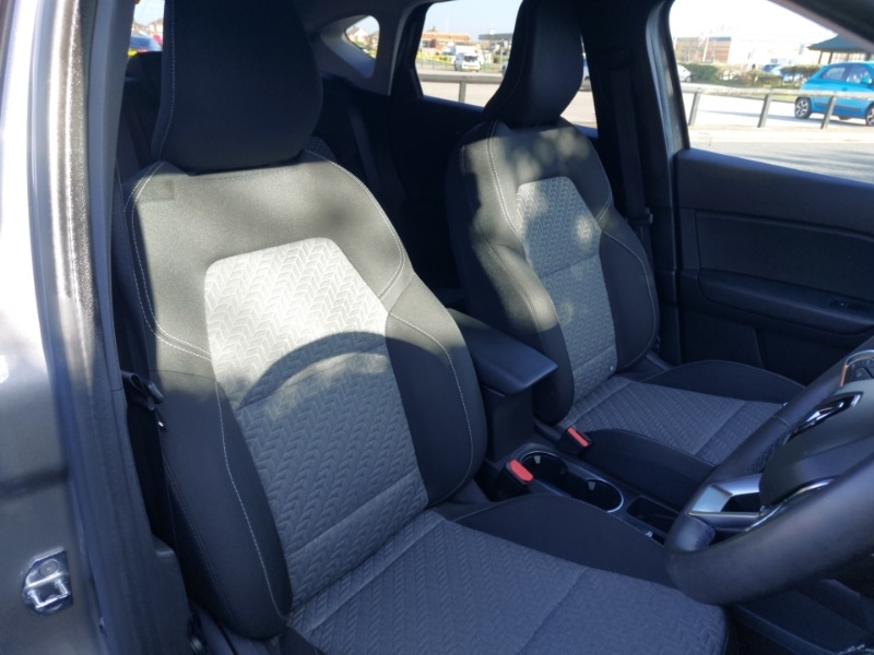 Used Renault Captur 2022 for sale - 77987505: Photo 10