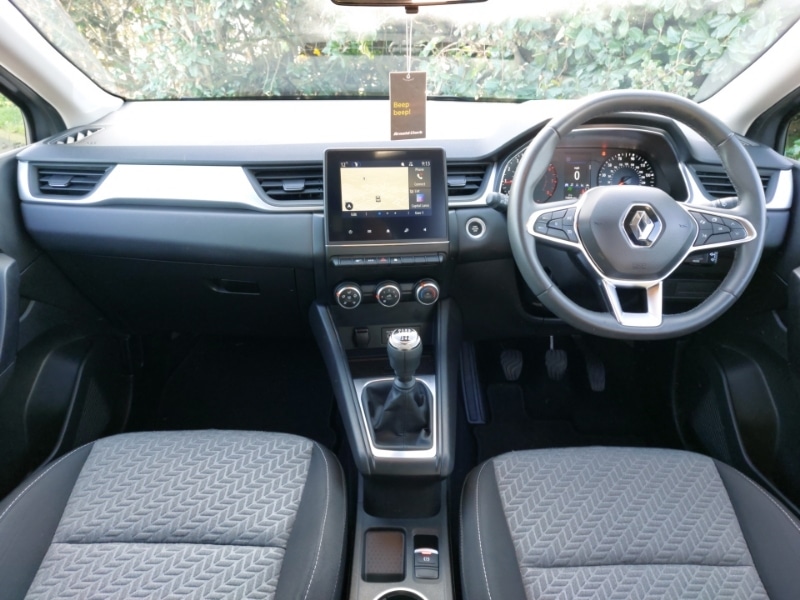 Used Renault Captur 2022 for sale - 77987505: Photo 2