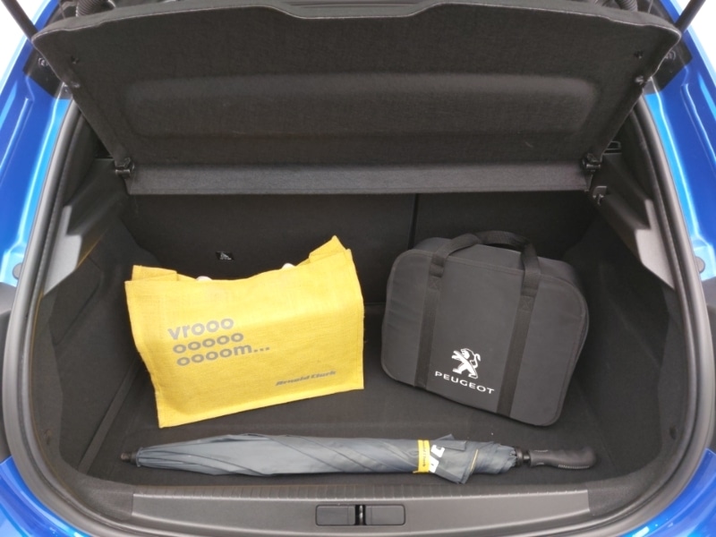 Used Peugeot 208 2021 for sale - 77624160: Photo 8