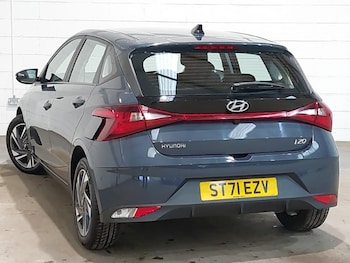 Used Hyundai i20 2021 for sale - 78239105: Photo