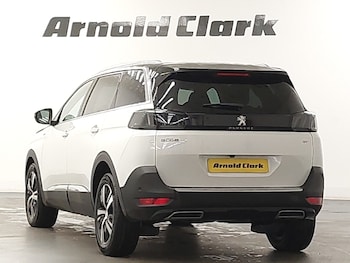 Used Peugeot 5008 2023 for sale - 77294009: Photo