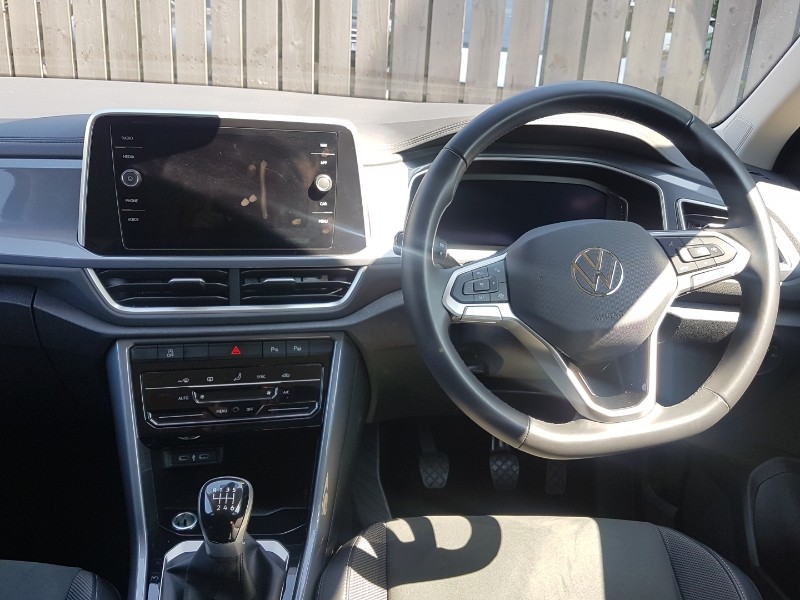 Used Volkswagen T-Roc 2024 for sale - 76506310: Photo 7