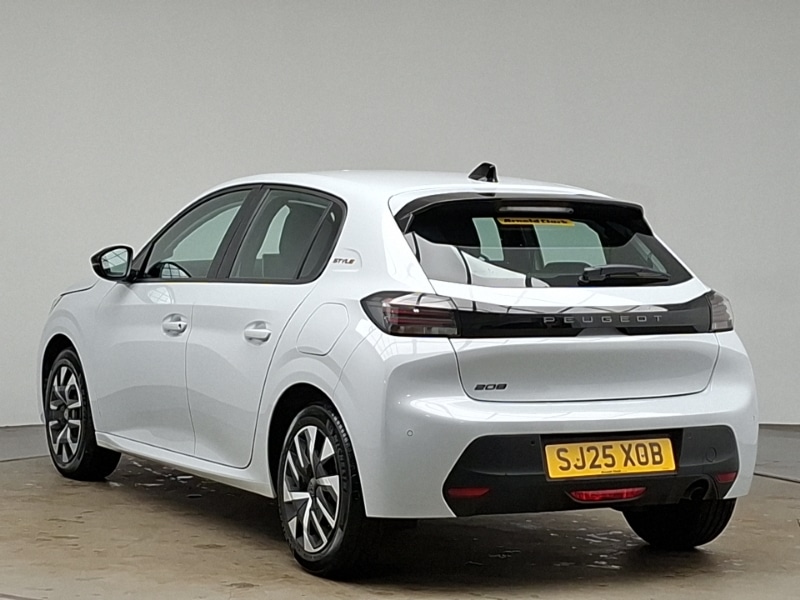 Used Peugeot 208 2025 for sale - 77472434: Photo 3