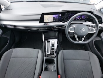 Used Volkswagen Golf 2023 for sale - 78803197: Photo