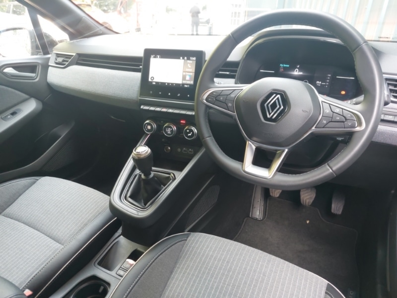 Used Renault Clio 2024 for sale - 76419113: Photo 10