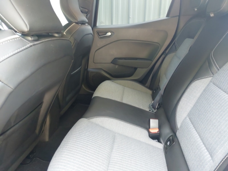 Used Renault Clio 2024 for sale - 76419113: Photo 6