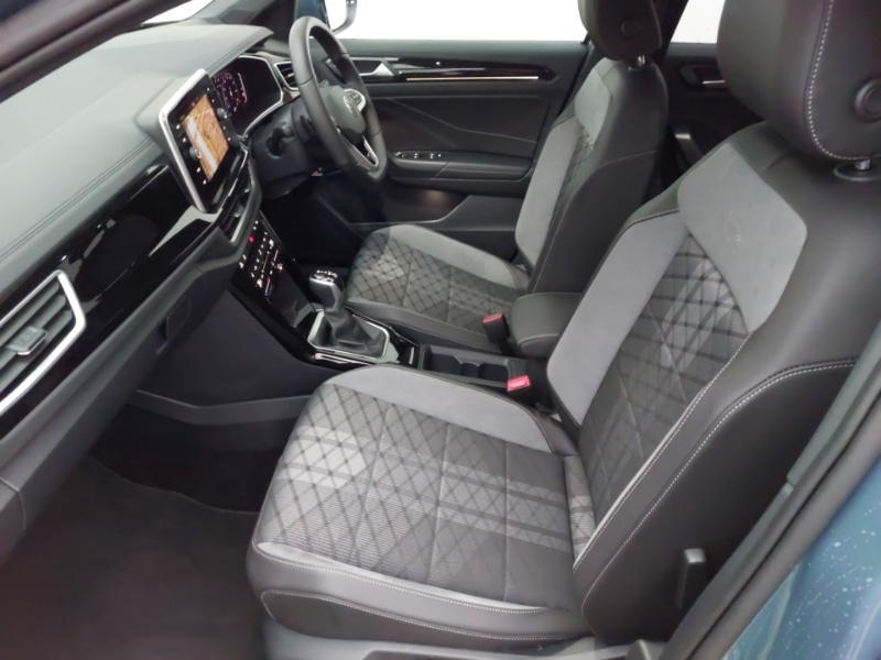 Used Volkswagen T-Roc 2025 for sale - 77085909: Photo 5