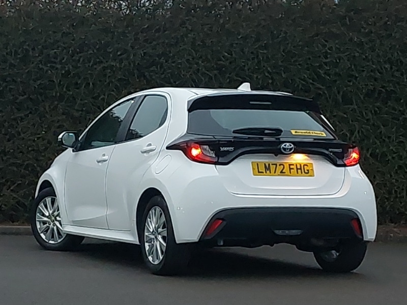 Used Toyota Yaris 2022 for sale - 77985989: Photo 3