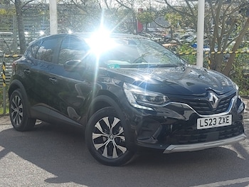Used Renault Captur 2023 for sale - 78300934: Photo