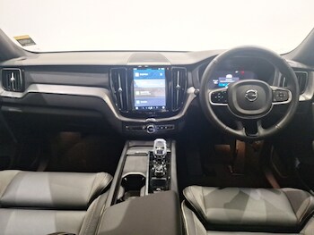 Used Volvo XC60 2024 for sale - 76475678: Photo