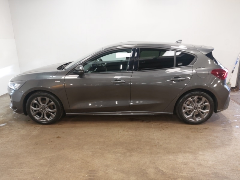 Used Ford Focus 2022 for sale - 77062862: Photo 4