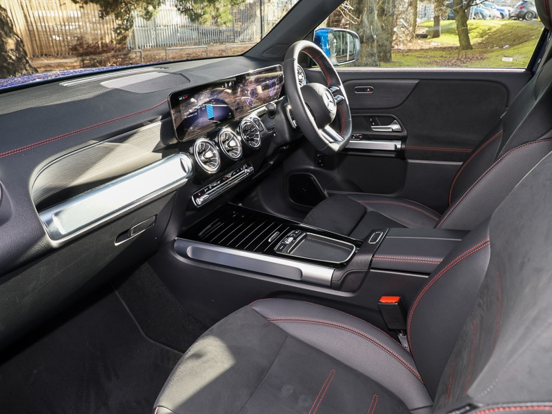 Used Mercedes-Benz EQB 2025 for sale - 77695239: Photo 5