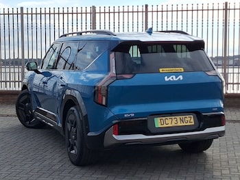 Used Kia EV9 2024 for sale - 77949420: Photo