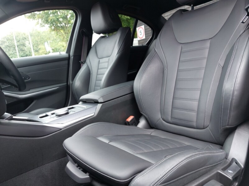 Used BMW 3 Series 2024 for sale - 76764781: Photo 12