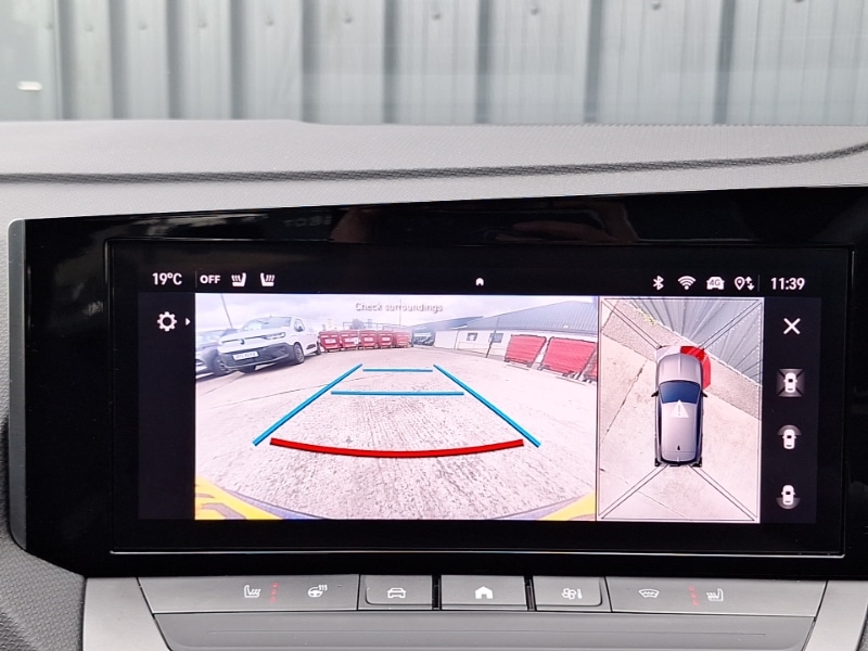 Used Vauxhall Astra 2022 for sale - 76506505: Photo 11