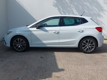 Used SEAT Ibiza 2023 for sale - 75525932: Photo