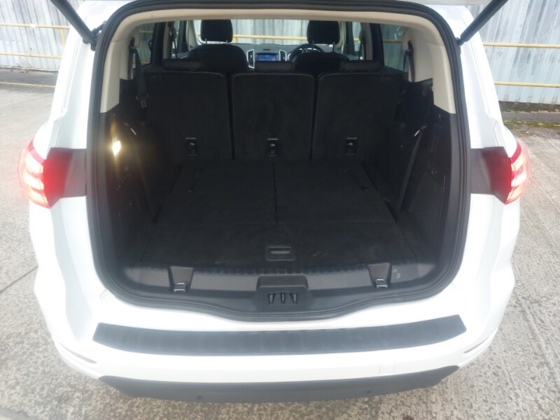 Used Ford S-Max 2022 for sale - 77948330: Photo 8