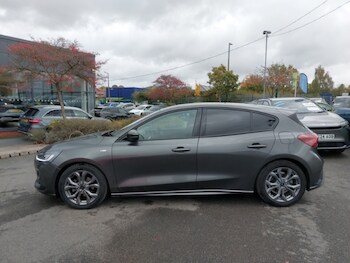 Used Ford Focus 2023 for sale - 76540529: Photo