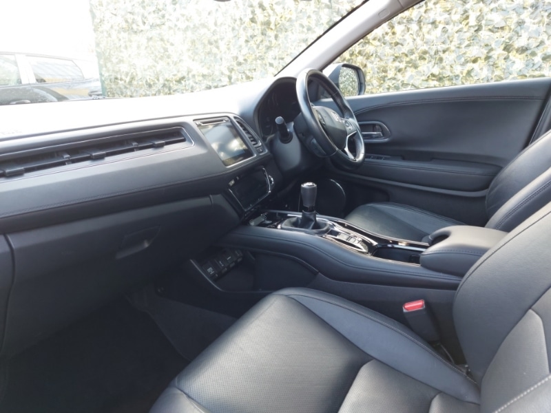 Used Honda HR-V 2020 for sale - 77897093: Photo 5