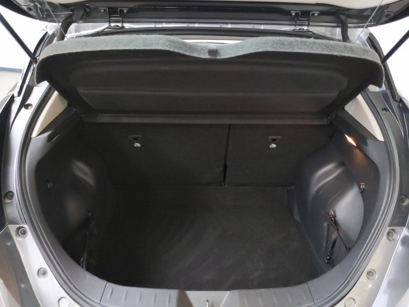 Used Nissan Leaf 2022 for sale - 76865001: Photo 8