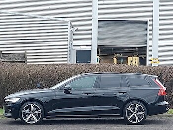 Used Volvo V60 2025 for sale - 77540462: Photo