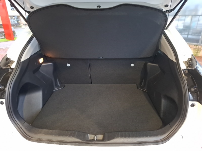 Used Toyota Yaris Cross 2024 for sale - 77669986: Photo 8