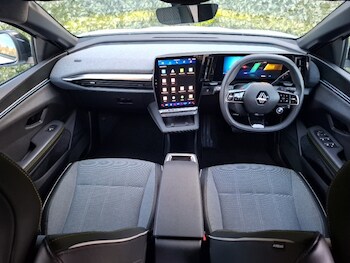 Used Renault Megane E Tech 2024 for sale - 77353301: Photo