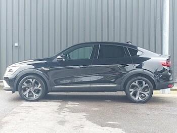 Used Renault Arkana 2023 for sale - 77790887: Photo