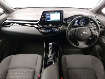 Used Toyota C-HR 2020 for sale - 78837062: Photo