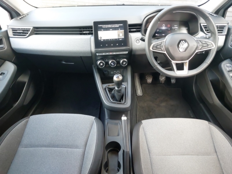 Used Renault Clio 2024 for sale - 77624559: Photo 2