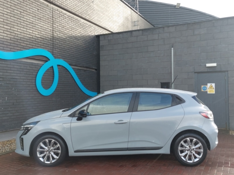 Used Renault Clio 2024 for sale - 77624559: Photo 4