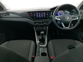 Used Volkswagen Polo 2024 for sale - 78428775: Photo