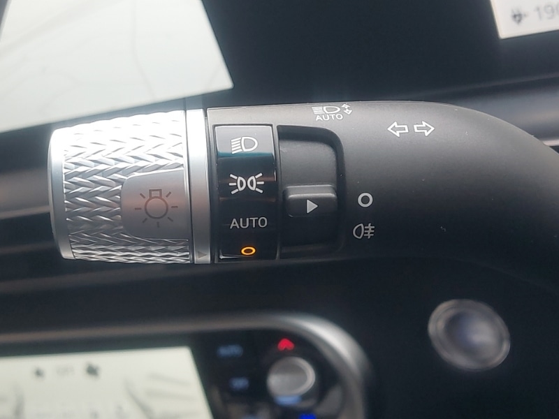 Used Genesis GV60 2025 for sale - 76515401: Photo 12