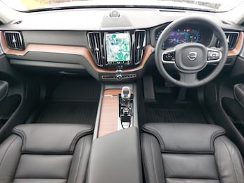 Used Volvo XC60 2024 for sale - 78643195: Photo