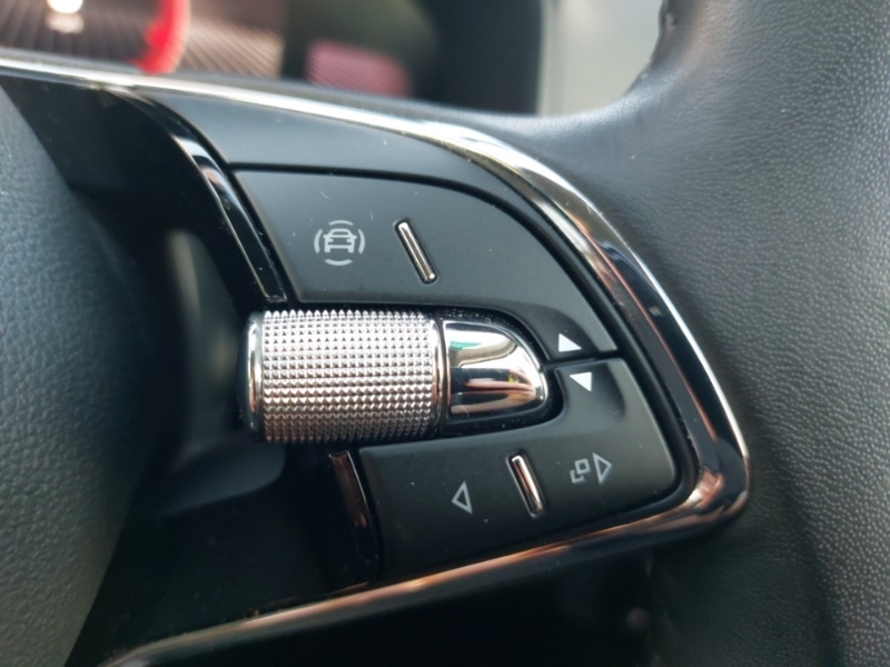 Used Skoda Karoq 2023 for sale - 77657396: Photo 12