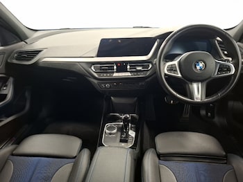 Used BMW 1 Series 2023 for sale - 76212637: Photo 2