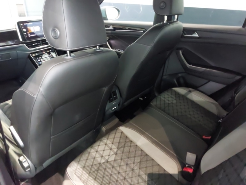 Used Volkswagen T-Roc 2022 for sale - 77266078: Photo 6