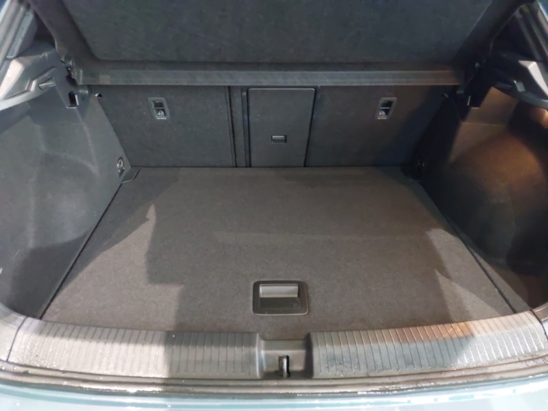 Used Volkswagen T-Roc 2022 for sale - 77266078: Photo 8