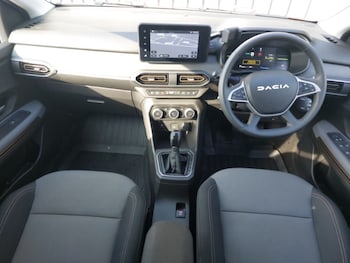 Used Dacia Jogger 2024 for sale - 78392116: Photo
