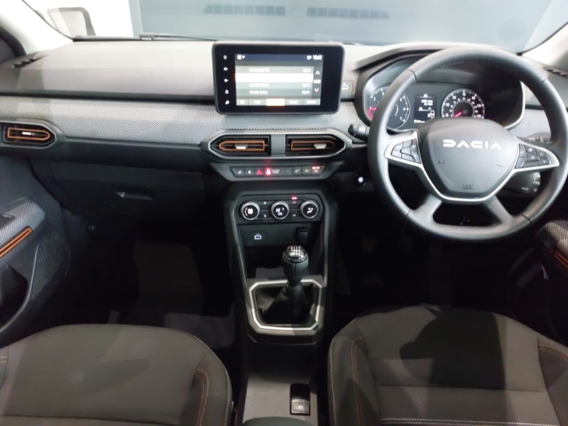 Used Dacia Sandero Stepway 2023 for sale - 76619303: Photo 2